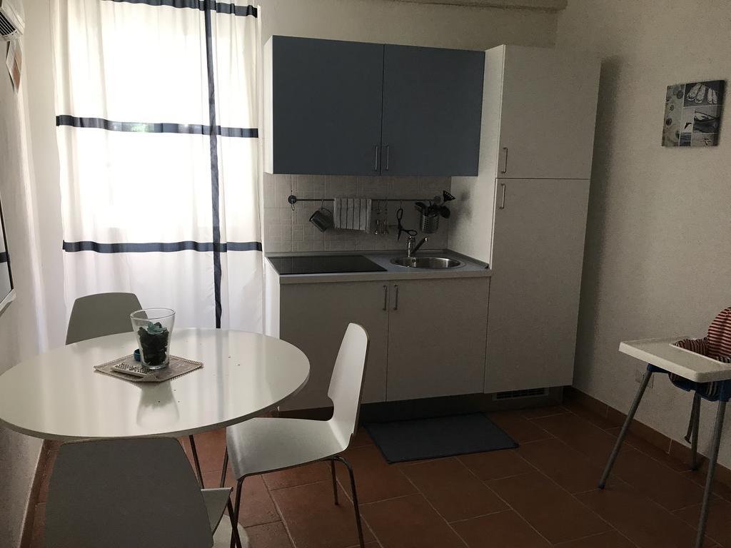 Apartamento H24 Vacanze Villanova Monteleone Exterior foto
