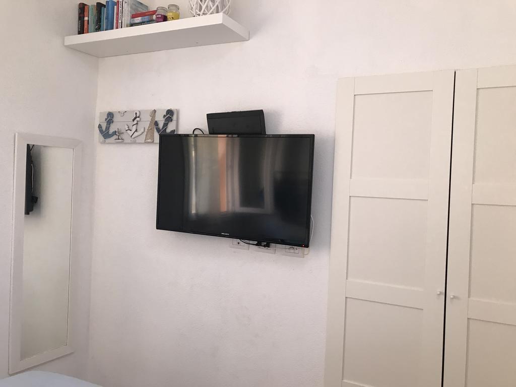 Apartamento H24 Vacanze Villanova Monteleone Exterior foto
